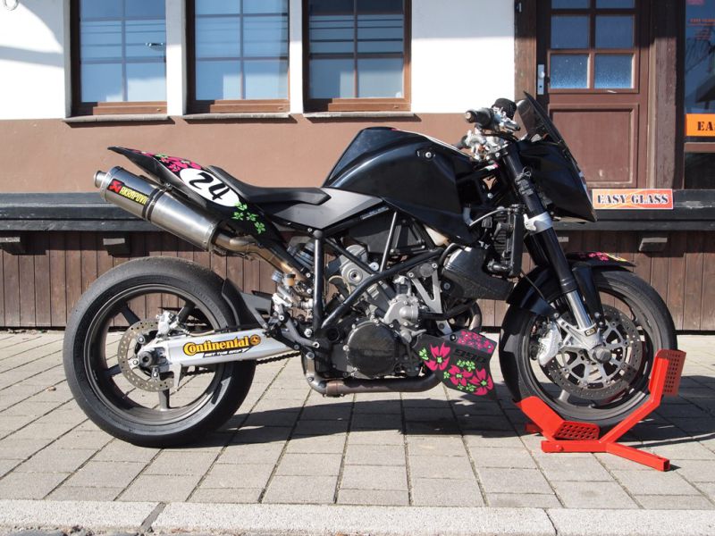 motorradtransport_motorradwippe_motorradrampe_verladerampe_comet_autovermietung (6).JPG