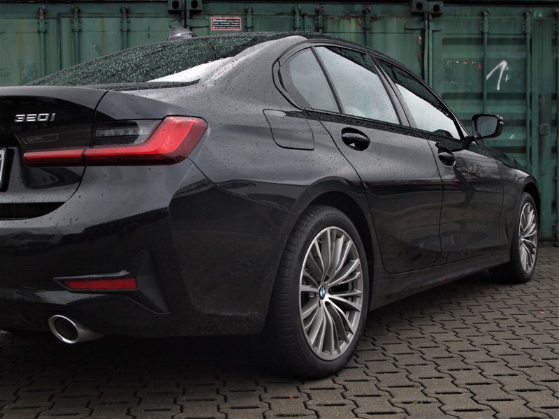 Autovermietung_Comet_BMW_320i_Modell_G20_5.JPG