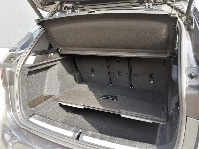 Autovermietung_Comet_BMW_X1_Automati_M_Sport_12.jpg