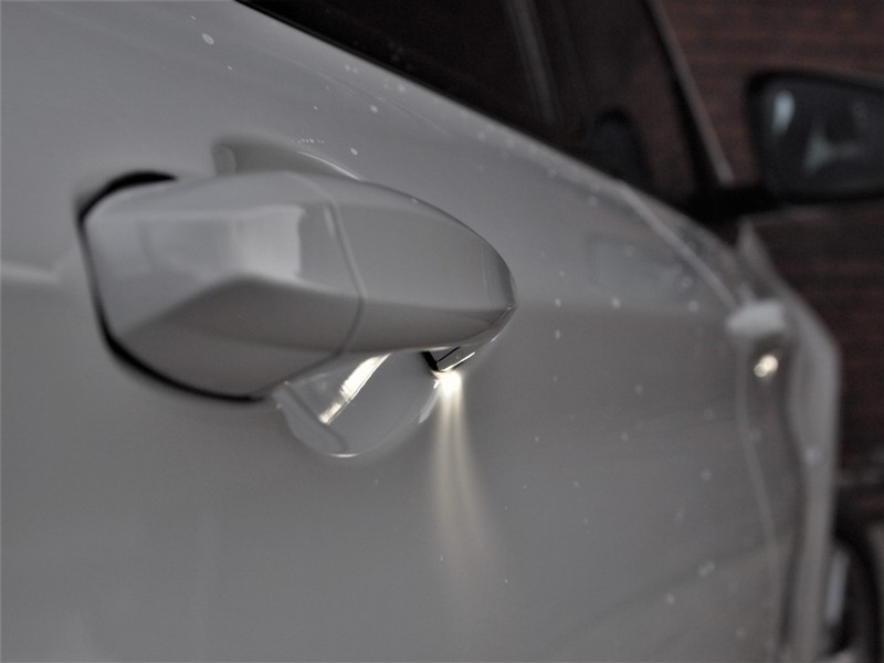 Autovermietung_Comet_BMW_X1_20i_Automatik_XDrive_M-Sport_12.JPG