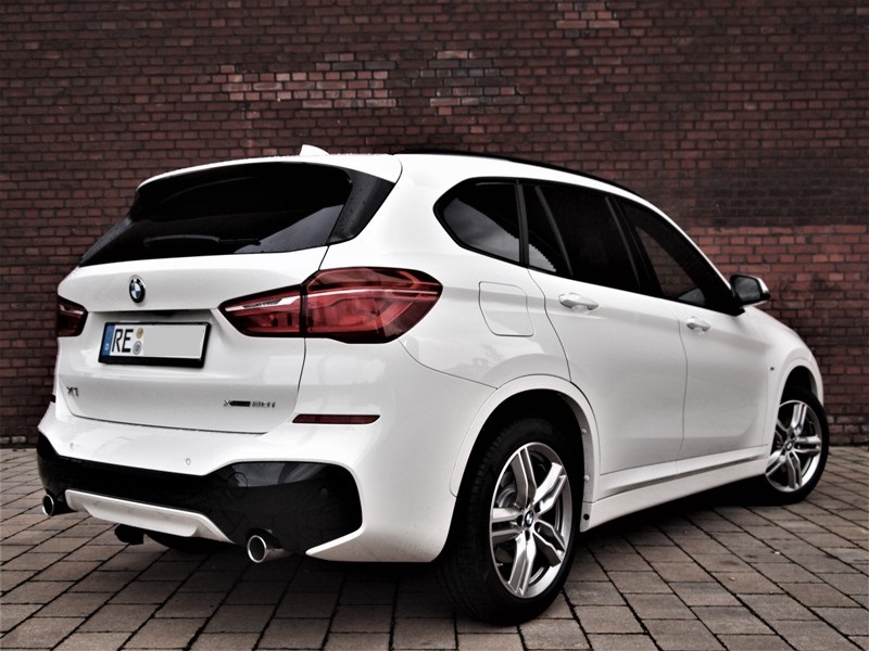 Autovermietung_Comet_BMW_X1_20i_Automatik_XDrive_M-Sport_2.JPG