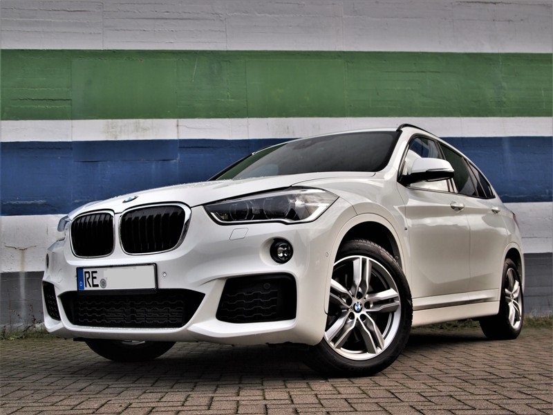 Autovermietung_Comet_BMW_X1_20i_Automatik_XDrive_M-Sport_4.jpg
