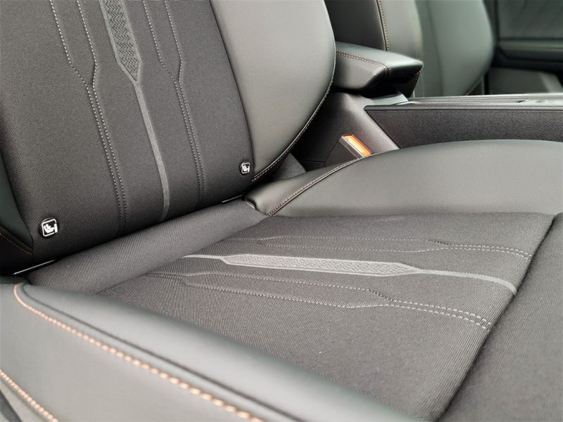 autovermietung_comet_Seat_Cupra_Formentor_9.jpg
