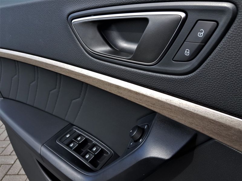 Autovermietung_Comet_Seat_Ateca_XPerience_10.jpg
